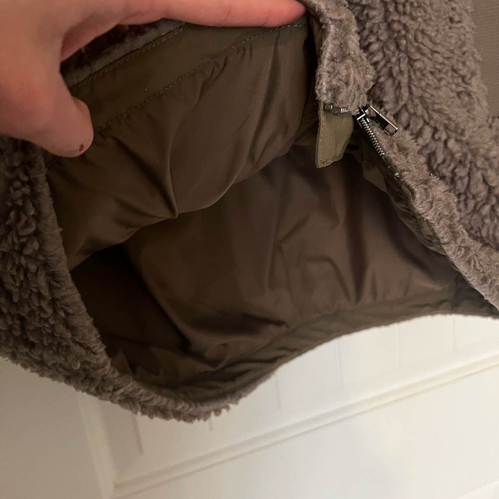 Patagonia Dusty Mesa Parka Jacket with Hood and Fuzzy Texture - Picture 6 of 7